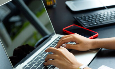 Celebrities with an Apple Body Shape